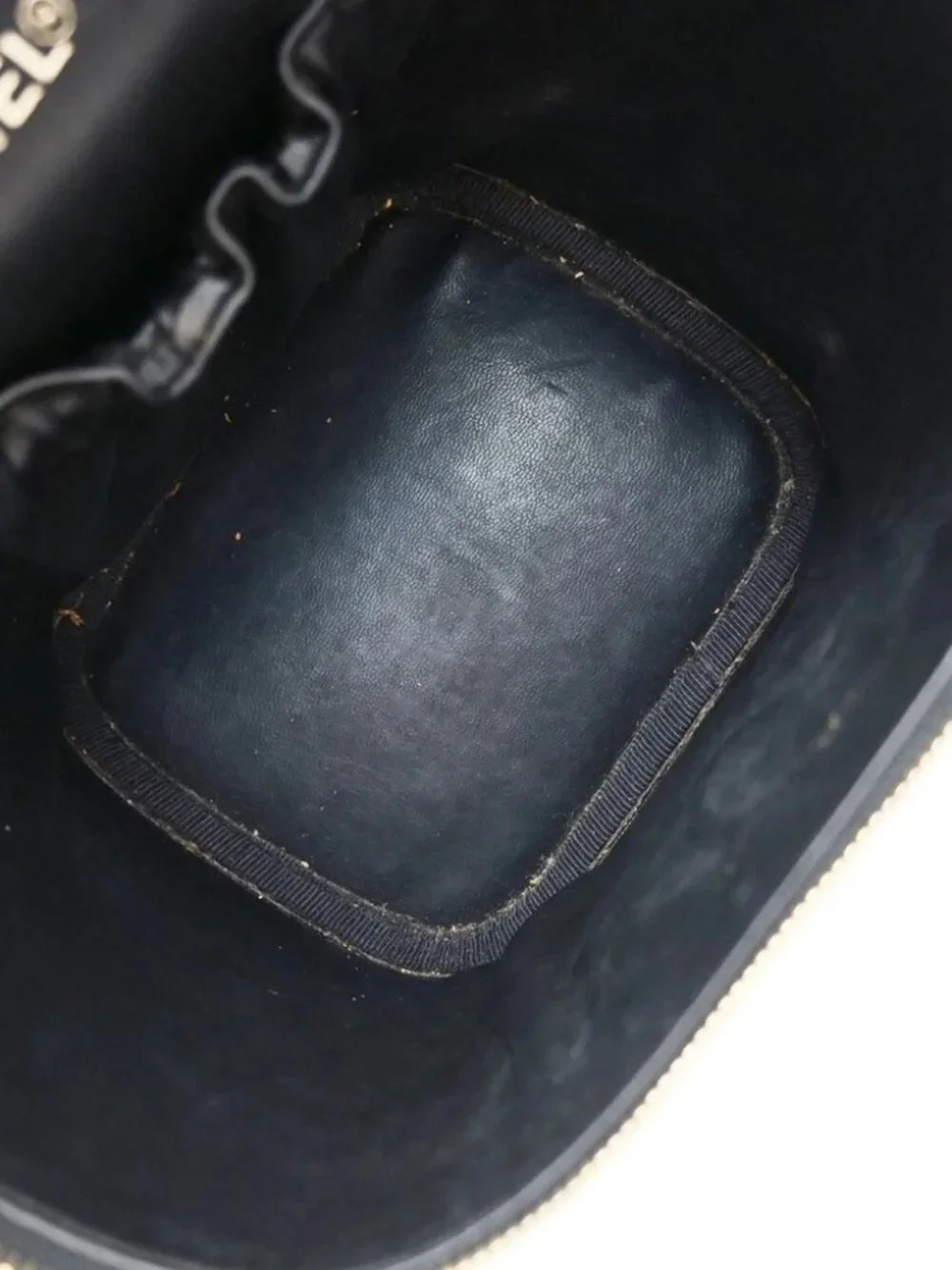 CHANEL Vanity Cosmetic Hand Bag Grained Calfskin Leather Black Vintage